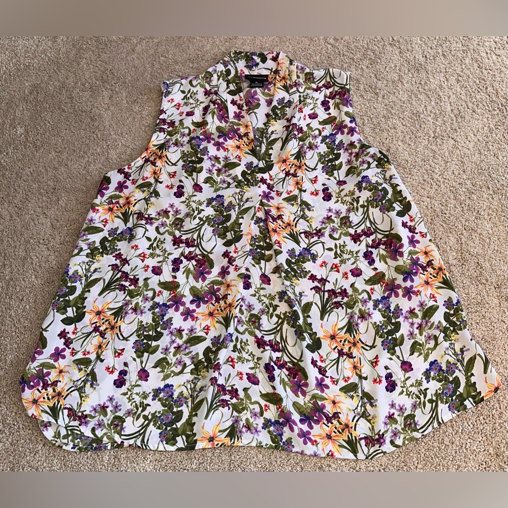 Liz Claiborne Carter Petite Floral Sleeveless Top. Size PL